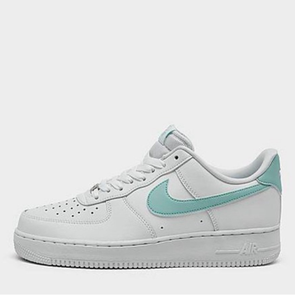 Nike Air Force 1 Women’s size 10.5 White/Jade Ice Brand New